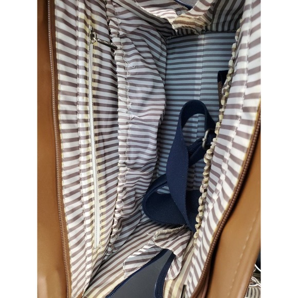 Little Unicorn Manifest Weekender Diaper Bag Blue Side Zipper Logo Leather Strap - Picture 8 of 9